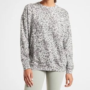 Athleta Studio to Street Print Gray Soft Tencel Crewneck Casual Sweater Size XL
